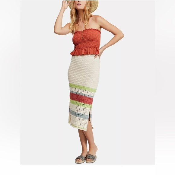 Free People - Picture 1 of 7